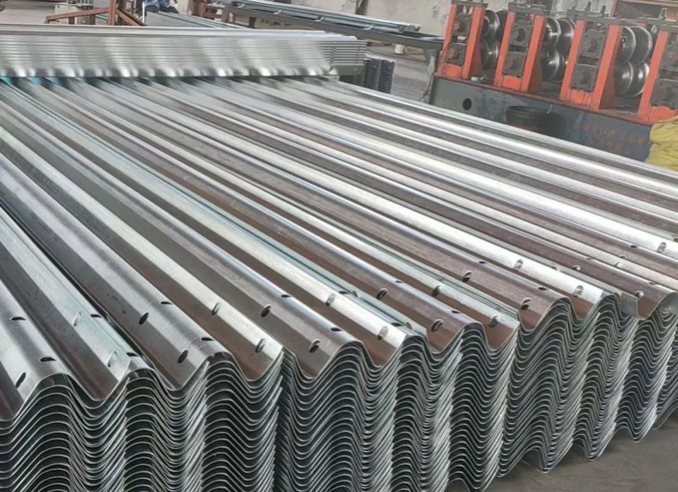 高速护栏板轮廓标以及波形护栏板外观设计要求重点